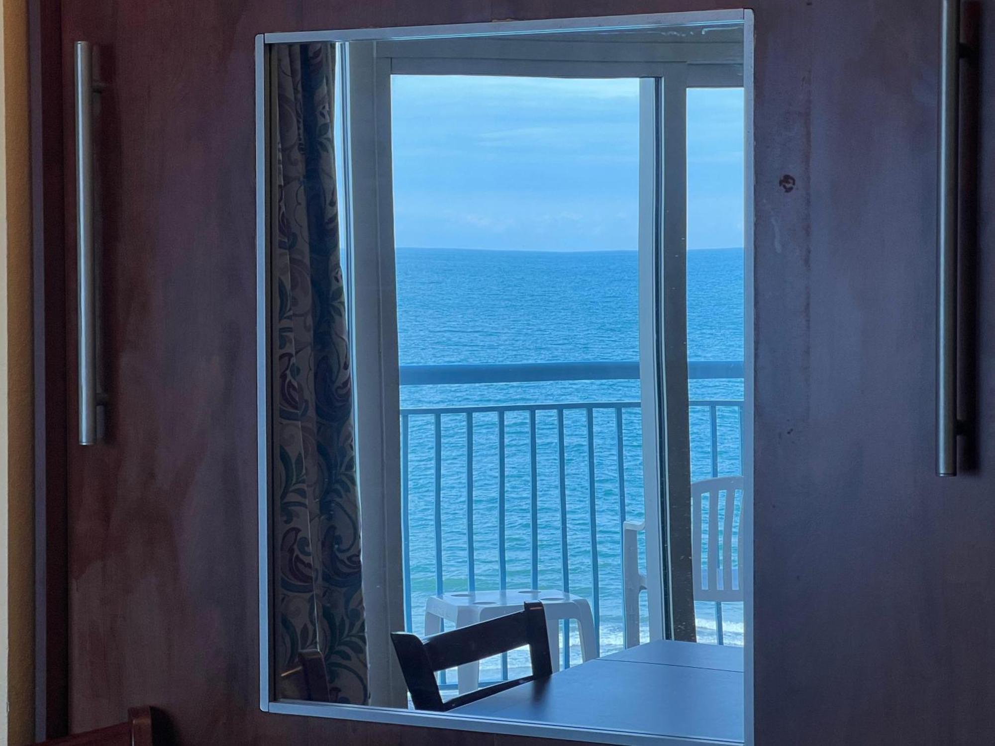 1604 N Ocean Blvd, 0703 - Ocean Front Sleeps 6 Villa เมอร์เทิลบีช ภายนอก รูปภาพ